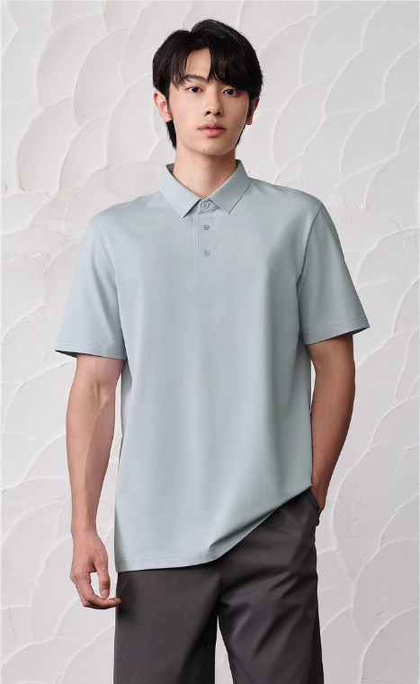 Ultra-Soft Breathable No-Chafe Seamless Tshirts for Men Moisture-Wicking Slim Fit for Office and Casual Outings