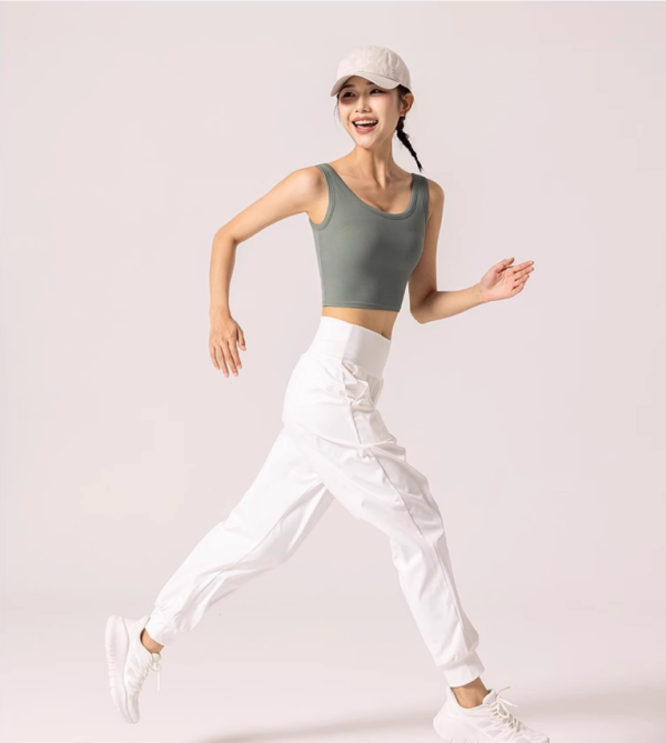 Breathable  Women's Quick-Dry Sleeveless Gym Sports Crop Tops