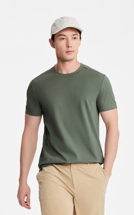 Ultra Breathable Sweat-Wicking Gym Shirts for Men Quick Dry Workout Tees for Running and Training