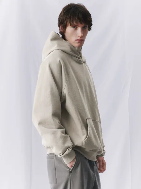 Fabbrica di felpe personalizzate, da stampe vuote a stampe in grassetto. Vestibilità personalizzata (oversize/slim) per squadre e individui