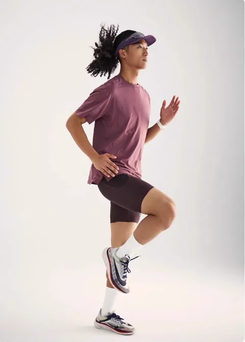通気性のあるメンズ吸汗速乾ジムトレーニングシャツランニングフィットネス用