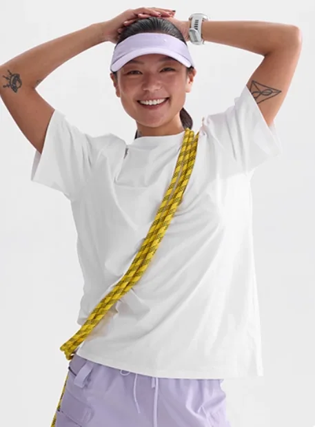 T-shirt Athleisure traspirante da donna, comoda moda streetwear casual per uno stile di vita attivo