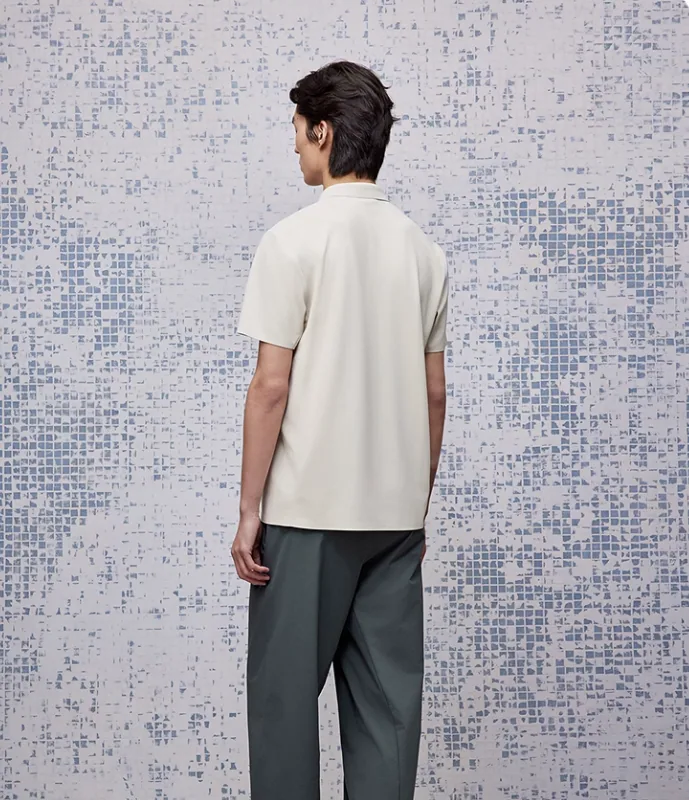Polos personnalisés sans couture en tissu anti-odeur à séchage rapide pour le sport et les affaires, commandes groupées et broderies disponibles