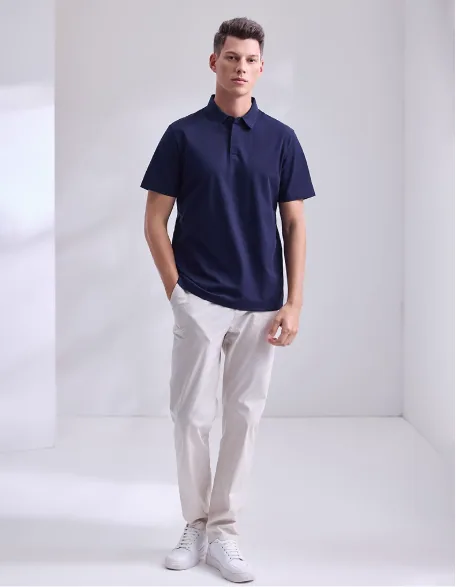 Luxe Le polo minimaliste sans couture Mélange organique doux comme du beurre Design zéro déchet pour un style exigeant